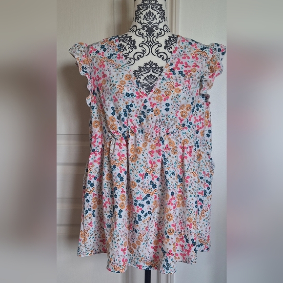 SHEIN 1x Floral Top - Picture 1 of 5